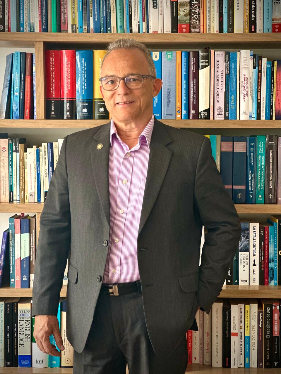 Rafael Enrique Aranzález García - Abogado con más de 15 años de experiencia en Derecho Disciplinario en Bogotá